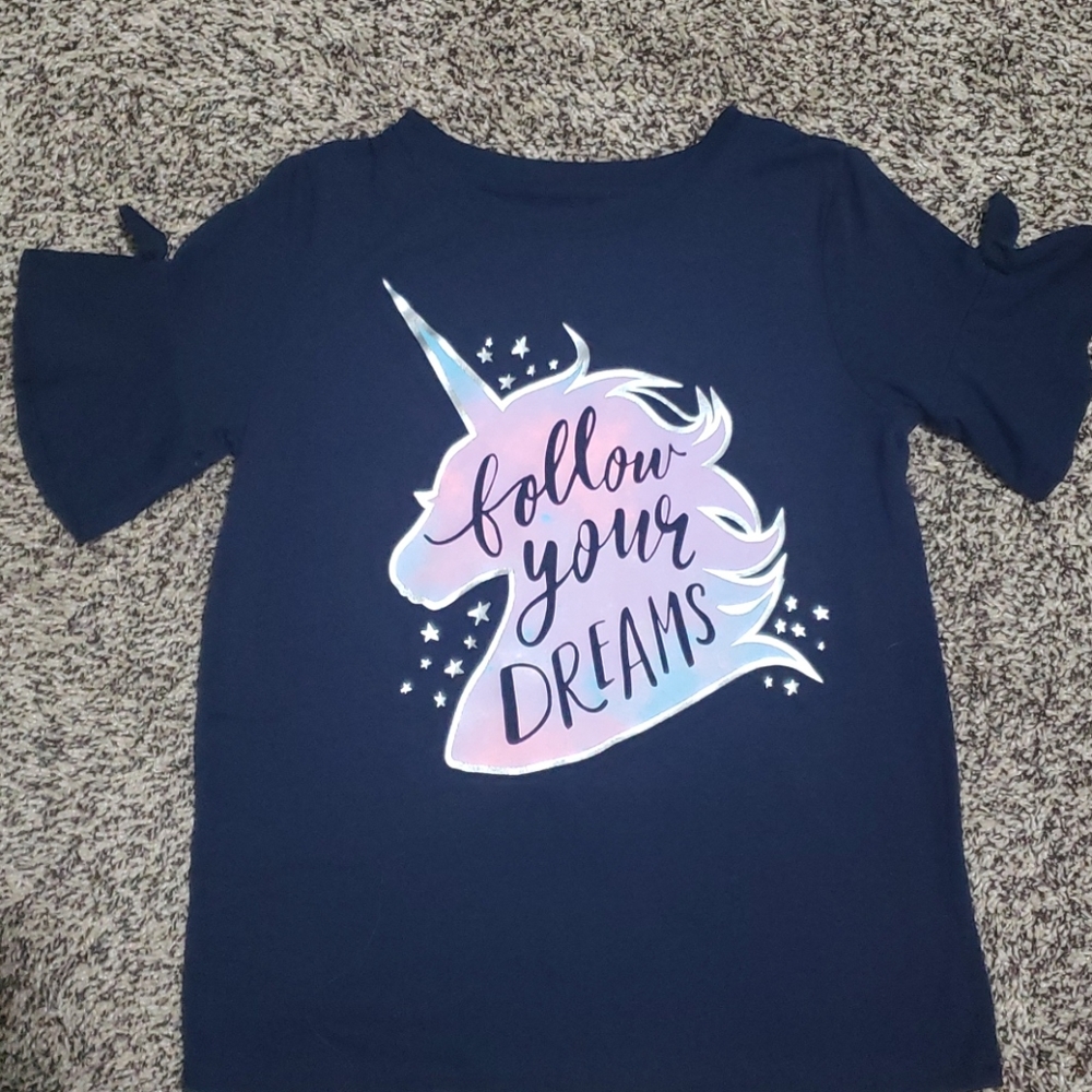 Favorite Graphic Tee  M (8) dark blue